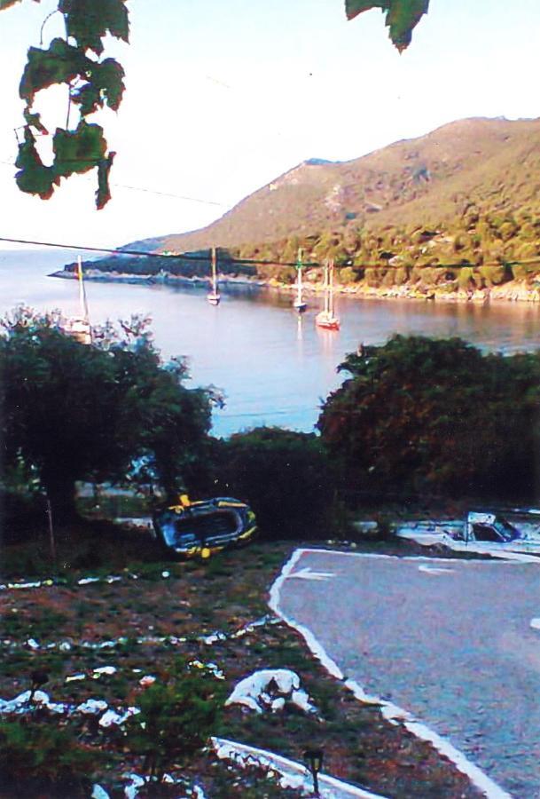 Villa Errieta Atheras Luaran gambar