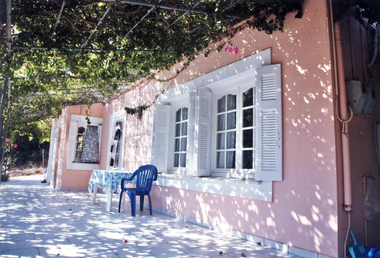 Villa Errieta Atheras Luaran gambar